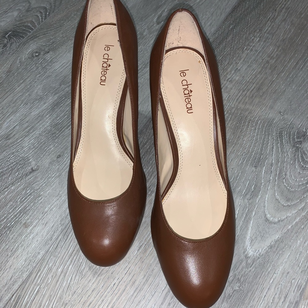 Le chateau high heel